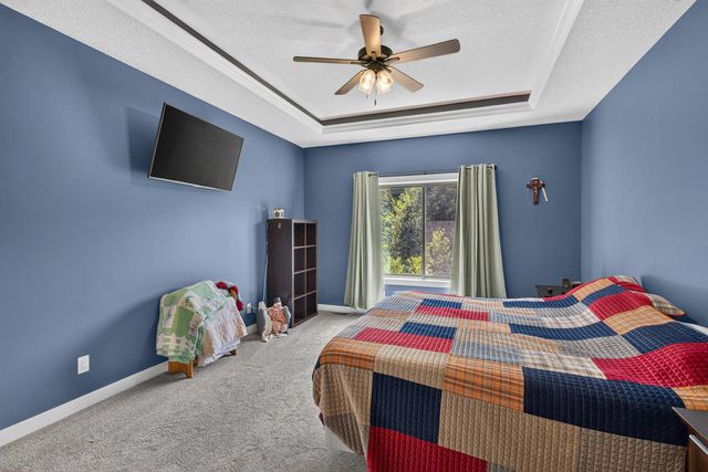 7113 Spring Creek Drive, Bettendorf, IA 52722