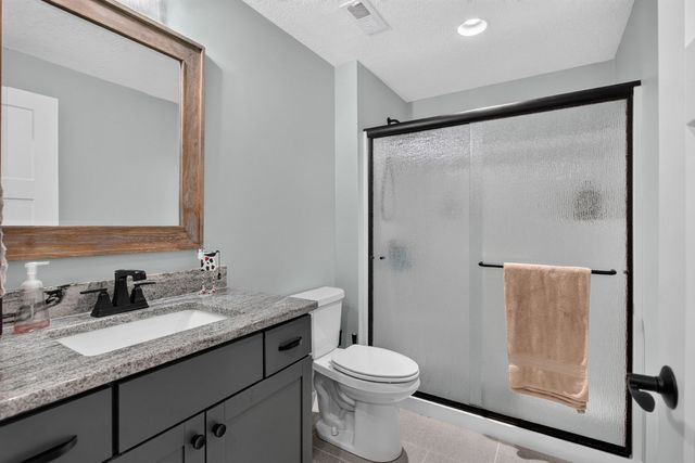7113 Spring Creek Drive, Bettendorf, IA 52722