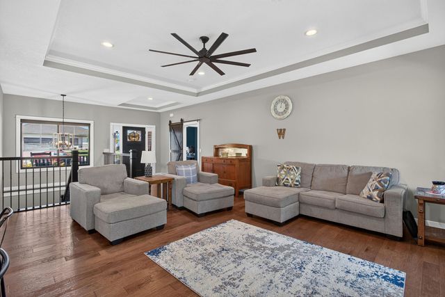7113 Spring Creek Drive, Bettendorf, IA 52722
