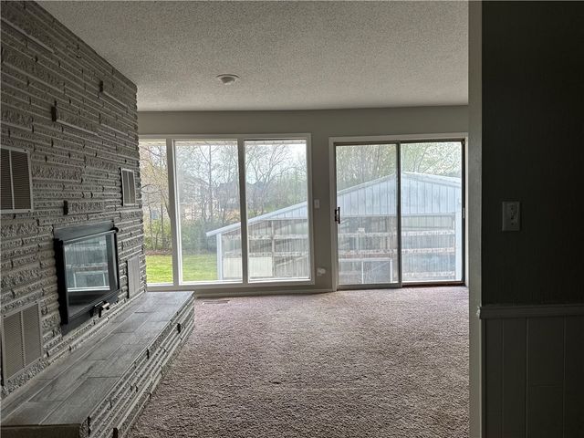 5461 Elm Springs Road, Springdale, AR 72762