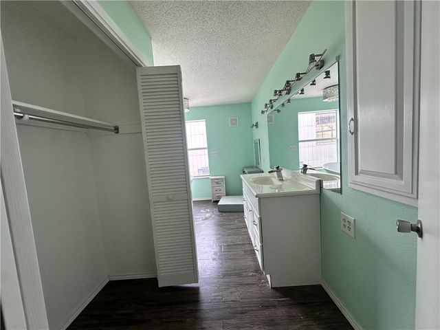 5461 Elm Springs Road, Springdale, AR 72762