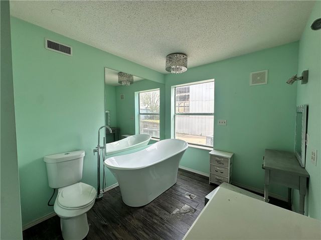 5461 Elm Springs Road, Springdale, AR 72762