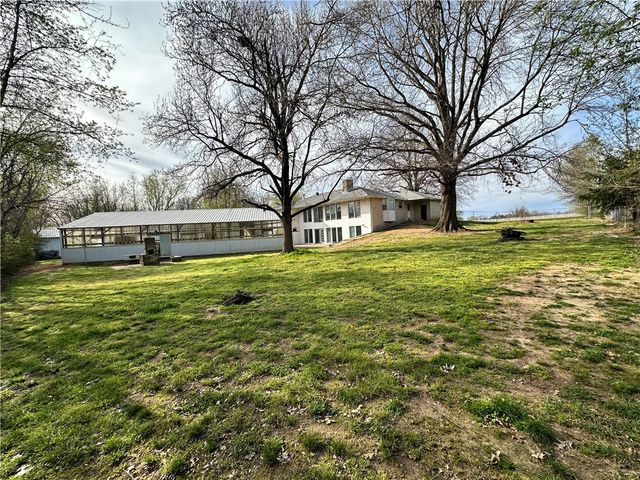 5461 Elm Springs Road, Springdale, AR 72762