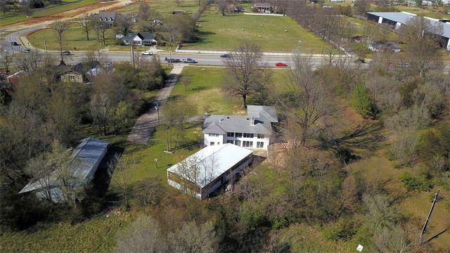 5461 Elm Springs Road, Springdale, AR 72762