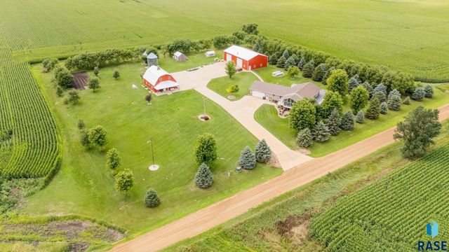 27529 477th Ave Avenue, Harrisburg, SD 57032