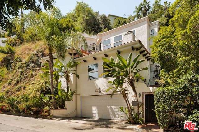 7003 La Presa Drive, Los Angeles, CA 90068