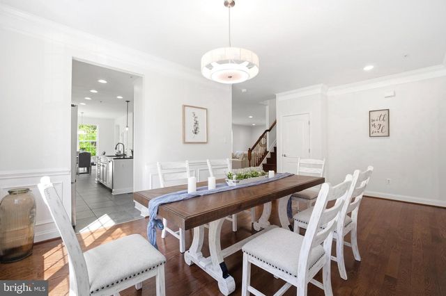 8701 WELLFORD DR, Ellicott City, MD 21042