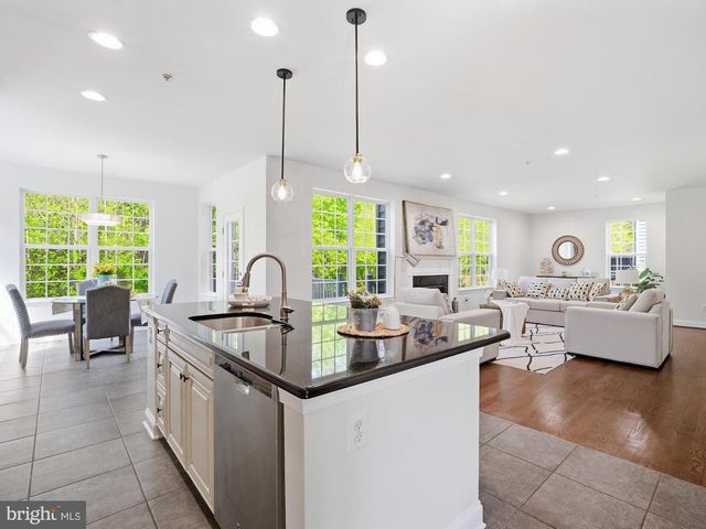 8701 WELLFORD DR, Ellicott City, MD 21042