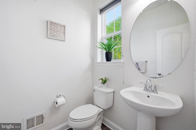 8701 WELLFORD DR, Ellicott City, MD 21042