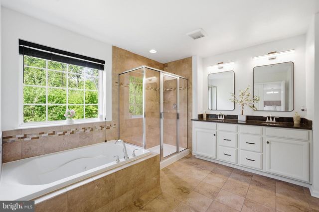8701 WELLFORD DR, Ellicott City, MD 21042