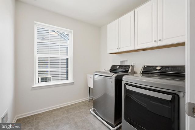 8701 WELLFORD DR, Ellicott City, MD 21042