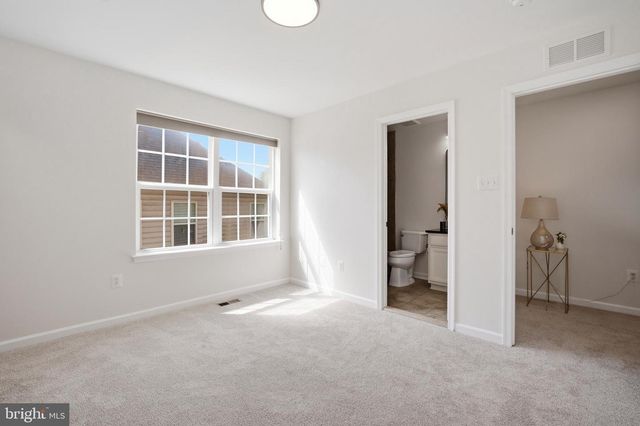 8701 WELLFORD DR, Ellicott City, MD 21042