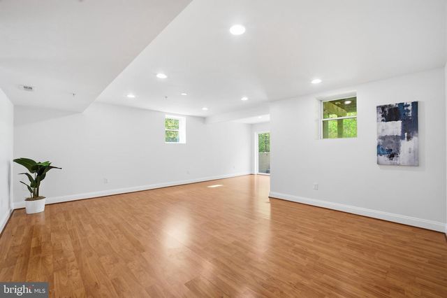 8701 WELLFORD DR, Ellicott City, MD 21042