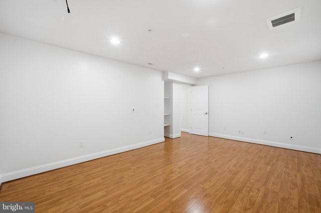 8701 WELLFORD DR, Ellicott City, MD 21042