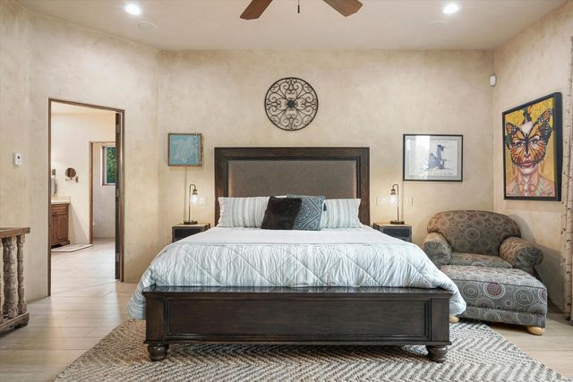 1109 Bona Terra Loop NW, Albuquerque, NM 87114