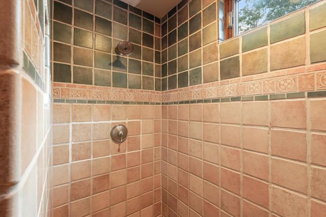 1109 Bona Terra Loop NW, Albuquerque, NM 87114