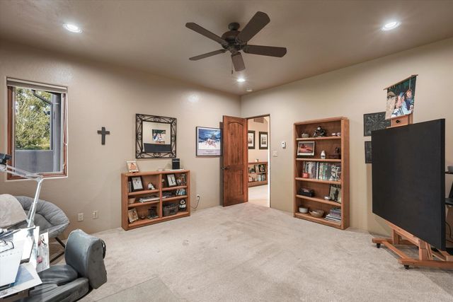 1109 Bona Terra Loop NW, Albuquerque, NM 87114