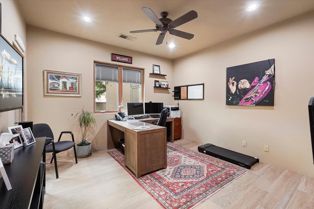1109 Bona Terra Loop NW, Albuquerque, NM 87114