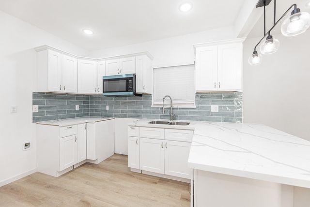 711 Staitti Street, Humble, TX 77338