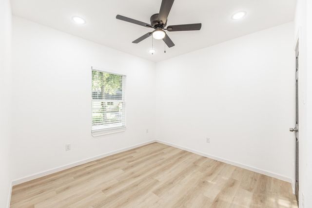 711 Staitti Street, Humble, TX 77338