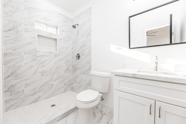 711 Staitti Street, Humble, TX 77338