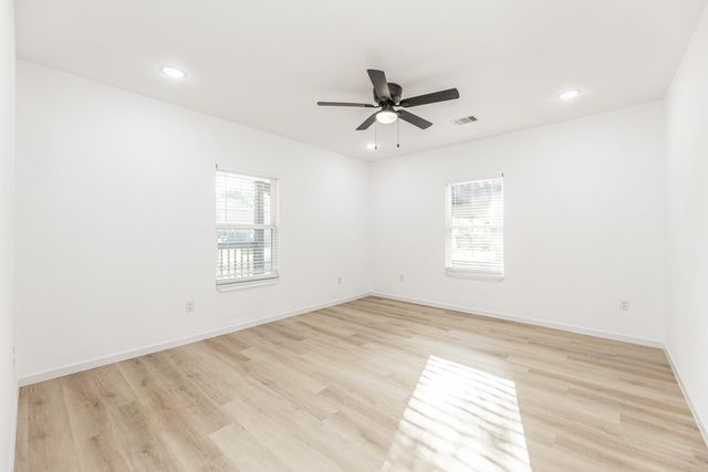 711 Staitti Street, Humble, TX 77338