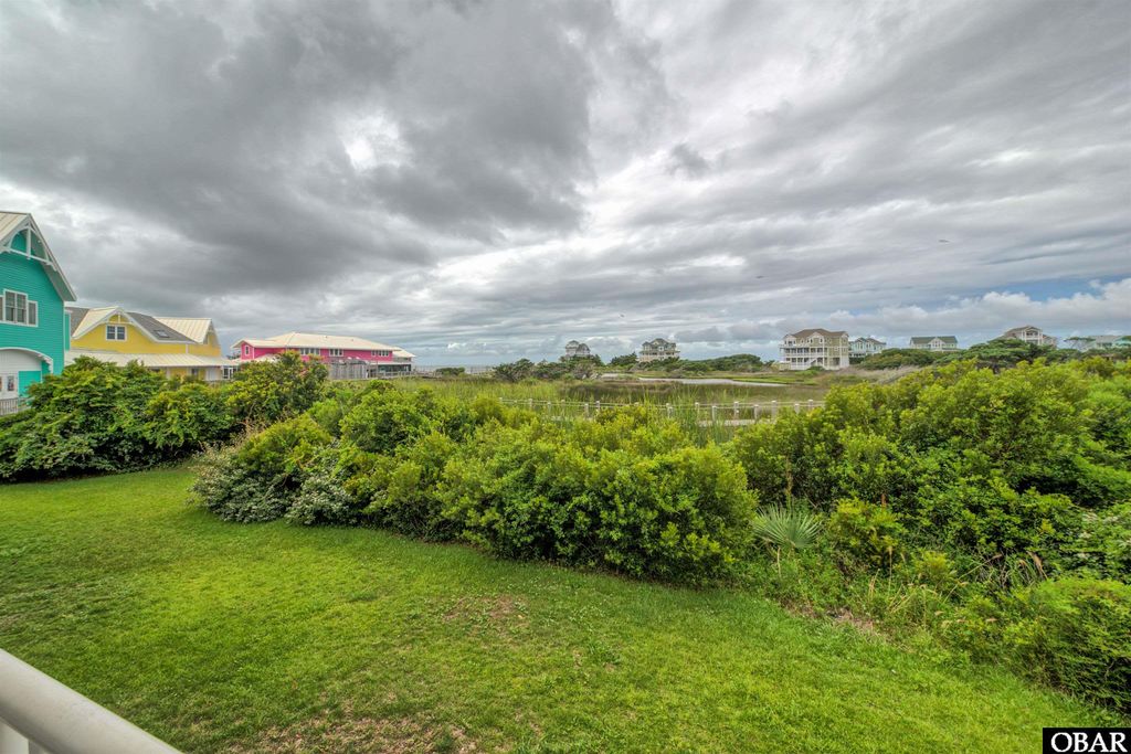 Image 11 of property listing at 58822 Marina Way Unit 122, Hatteras, NC 27943