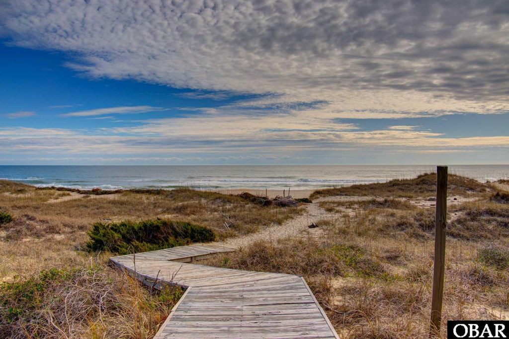 Image 15 of property listing at 58822 Marina Way Unit 122, Hatteras, NC 27943