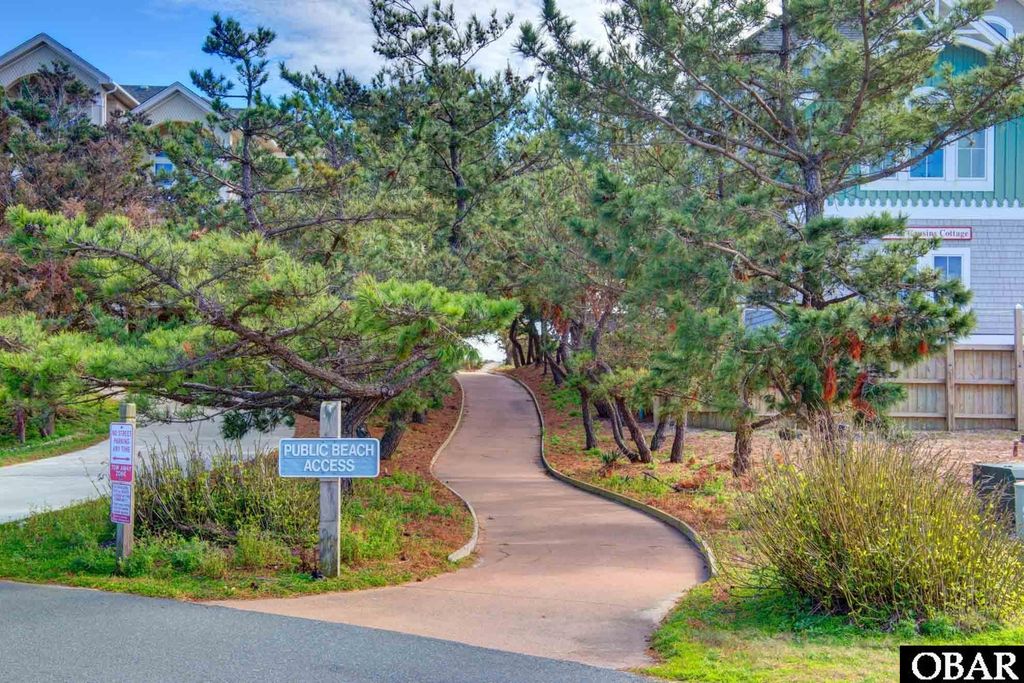 Image 17 of property listing at 58822 Marina Way Unit 122, Hatteras, NC 27943