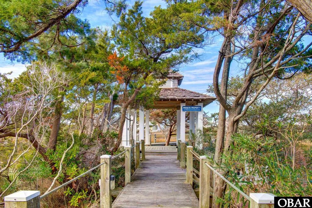 Image 18 of property listing at 58822 Marina Way Unit 122, Hatteras, NC 27943