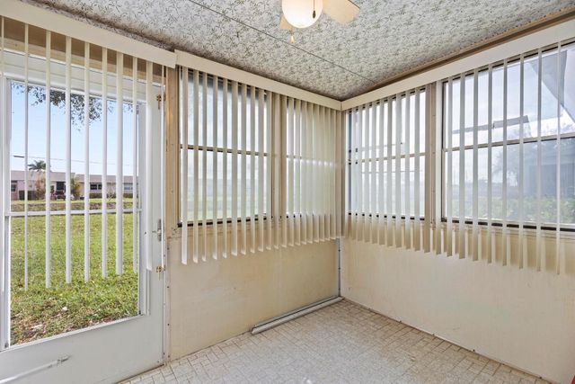 2758 Emory Drive E E, West Palm Beach, FL 33415