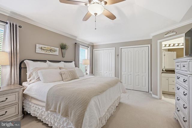 121 PUMPKIN PATCH LN, Hockessin, DE 19707