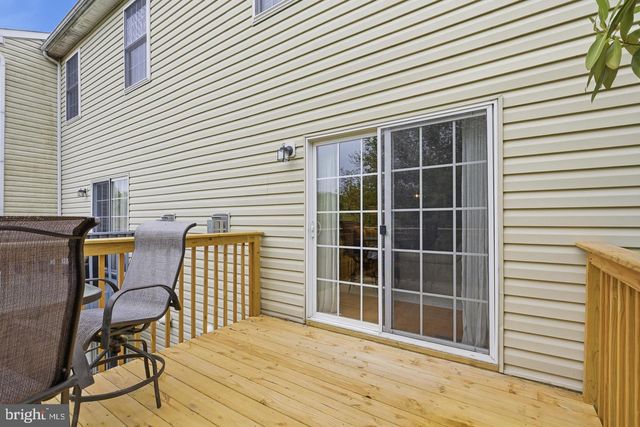 121 PUMPKIN PATCH LN, Hockessin, DE 19707