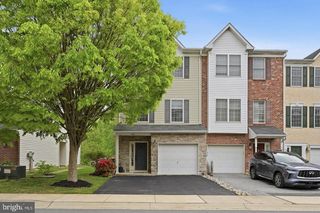 121 PUMPKIN PATCH LN, Hockessin, DE 19707