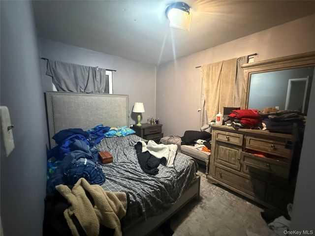 2804 Eagle Avenue, Medford, NY 11763