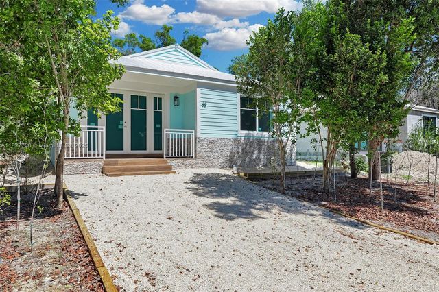 68 Coral Way, Key Largo, FL 33037