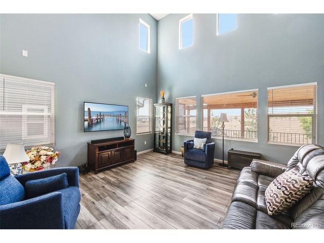 15206 W 93rd Ave, Arvada, CO 80007