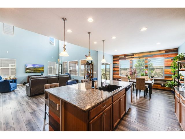 15206 W 93rd Ave, Arvada, CO 80007