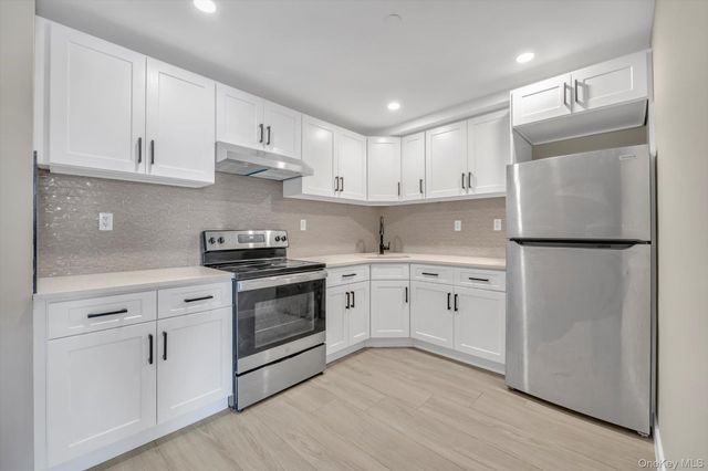 5540 97th Place 3A, Corona, NY 11368
