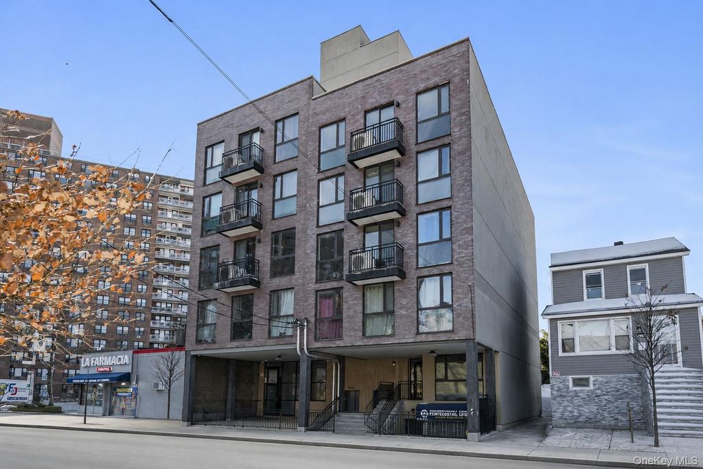 5540 97th Place 3A, Corona, NY 11368