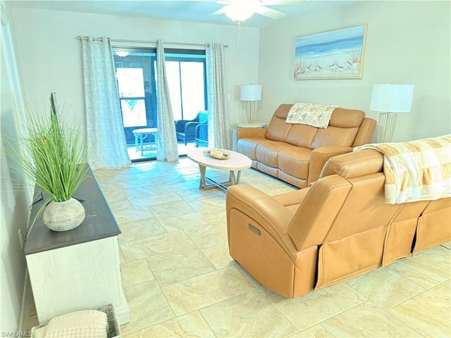17454 Blueberry Hill DR B, Fort Myers, FL 33908