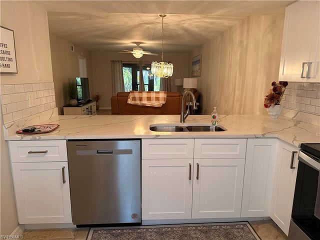 17454 Blueberry Hill DR B, Fort Myers, FL 33908
