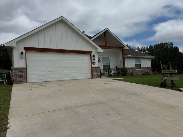 355 Sunset Cove, Bluff Dale, TX 76433