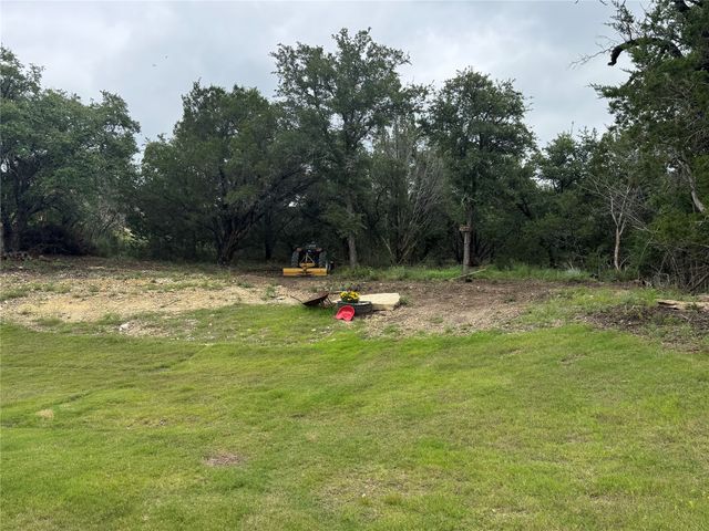 355 Sunset Cove, Bluff Dale, TX 76433