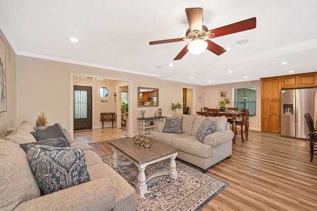 1005 Palos Verdes Ct, Roseville, CA 95661