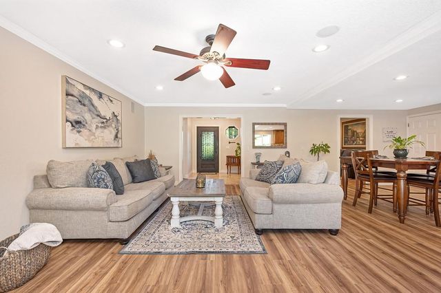 1005 Palos Verdes Ct, Roseville, CA 95661