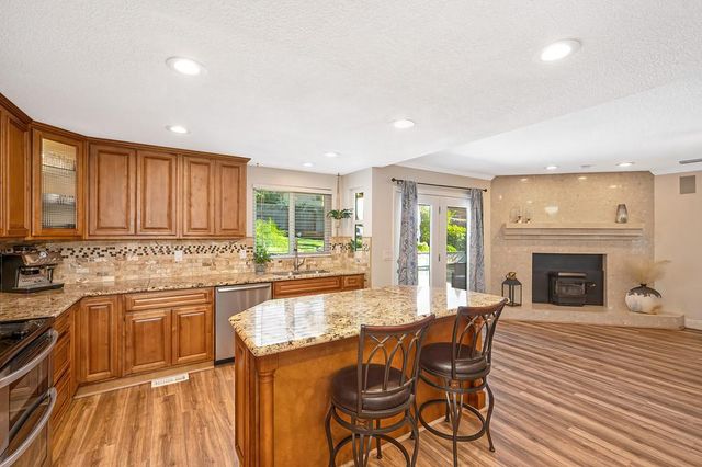 1005 Palos Verdes Ct, Roseville, CA 95661