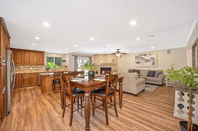 1005 Palos Verdes Ct, Roseville, CA 95661