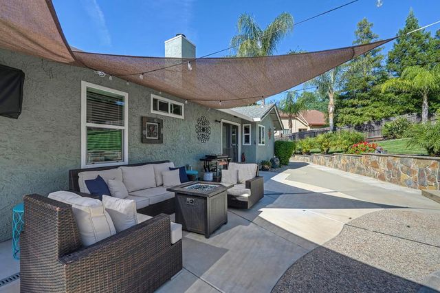 1005 Palos Verdes Ct, Roseville, CA 95661