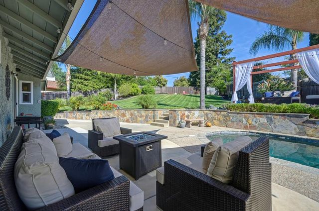 1005 Palos Verdes Ct, Roseville, CA 95661